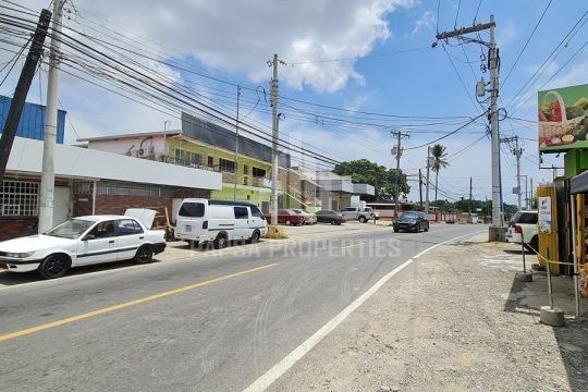 Terreno zonificación comercial Juan Diaz